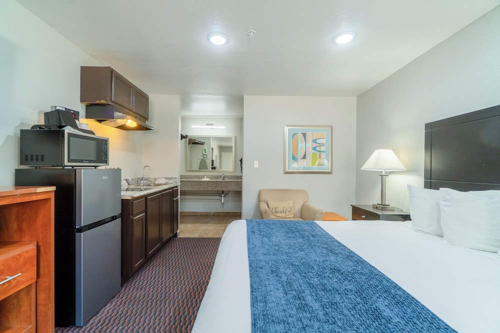 Atria Extended Stays By OYO Jourdanton - photo 26