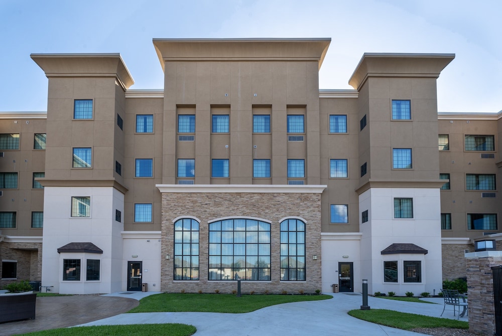 Staybridge Suites Houston East Baytown by IHG - photo 57