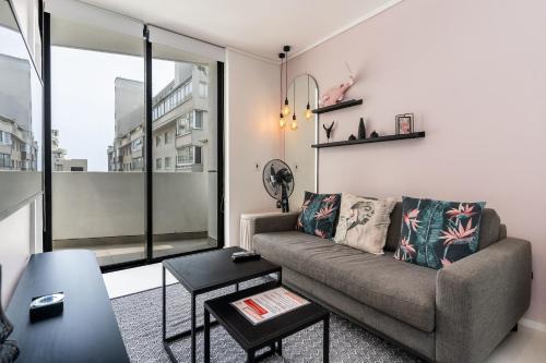 Flamingo 102 One Bedroom Sea Point Apartment