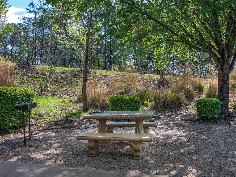 Golf View Resort by Jackson Mountain Rentals - photo 23