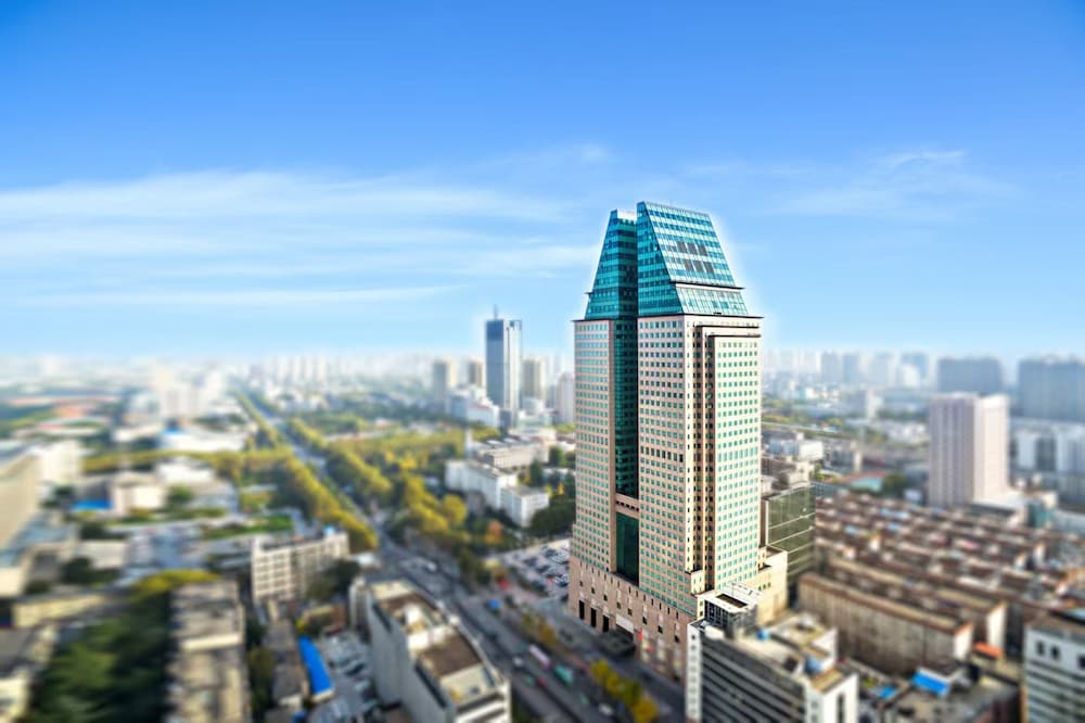 Jiajin Zhengzhou By Wanda — 4-Star Luxury Hotel in Zhengzhou, People's Republic of China