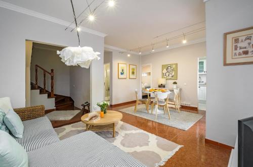 Sant'Ana Cottage — 4-Star Luxury Hotel in Cascais, Portugal