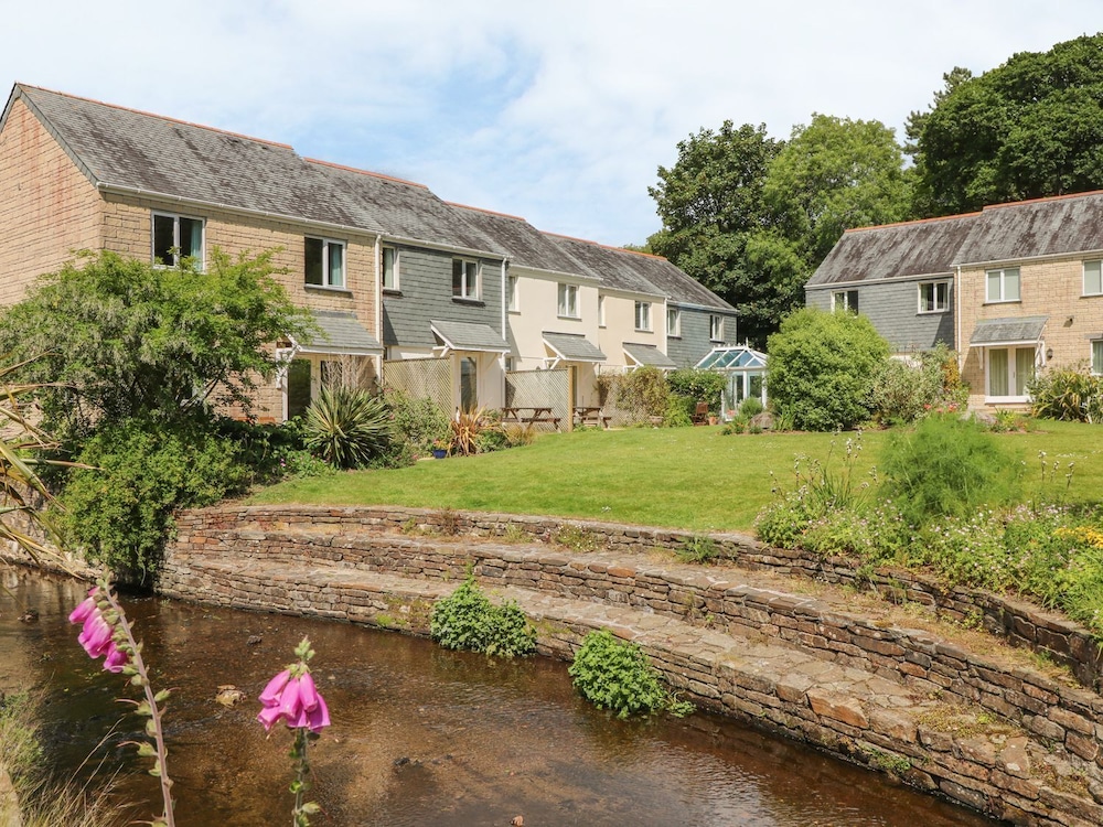 Manuka in Falmouth, United Kingdom