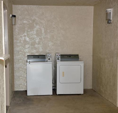 Bonifay Inn - photo 9