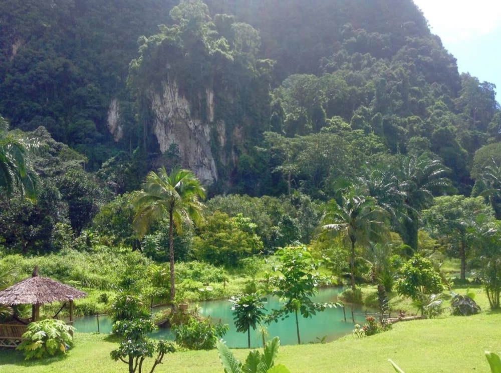 Baan Blue River 2 Bedrooms - carbon neutral hotel in Krabi