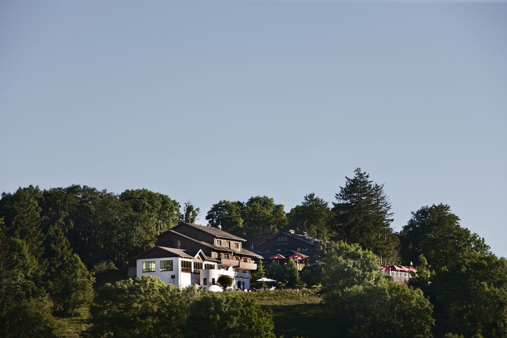 Lothar Mai Haus — 4-Star Luxury Hotel in Hofbieber, Germany
