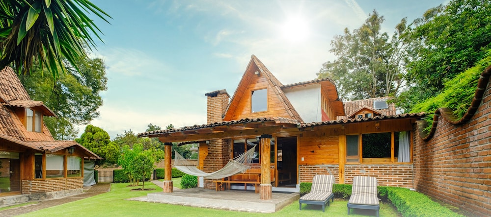 Cabaña privada l Valle de Bravo l Ubicación ideal in Valle De Bravo, Mexico