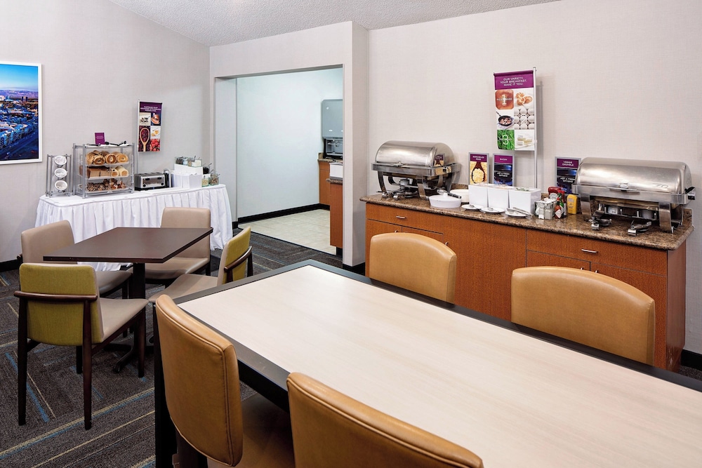 Residence Inn by Marriott Palo Alto Mountain View - photo 20