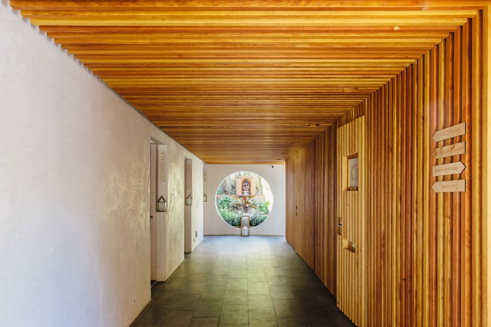 Inn at Moonlight Beach - photo 9