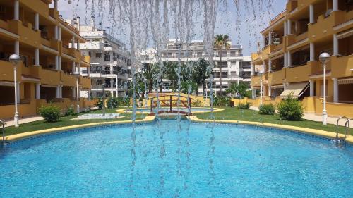 Apartamento en Cascadas de la Marina — 4-Star Luxury Hotel in Denia, Spain
