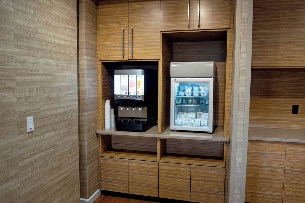 TownePlace Suites by Marriott Ames - photo 61