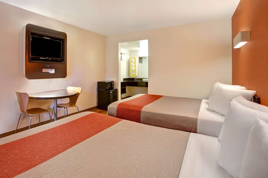 Motel 6 Sunnyvale CA North - photo 8