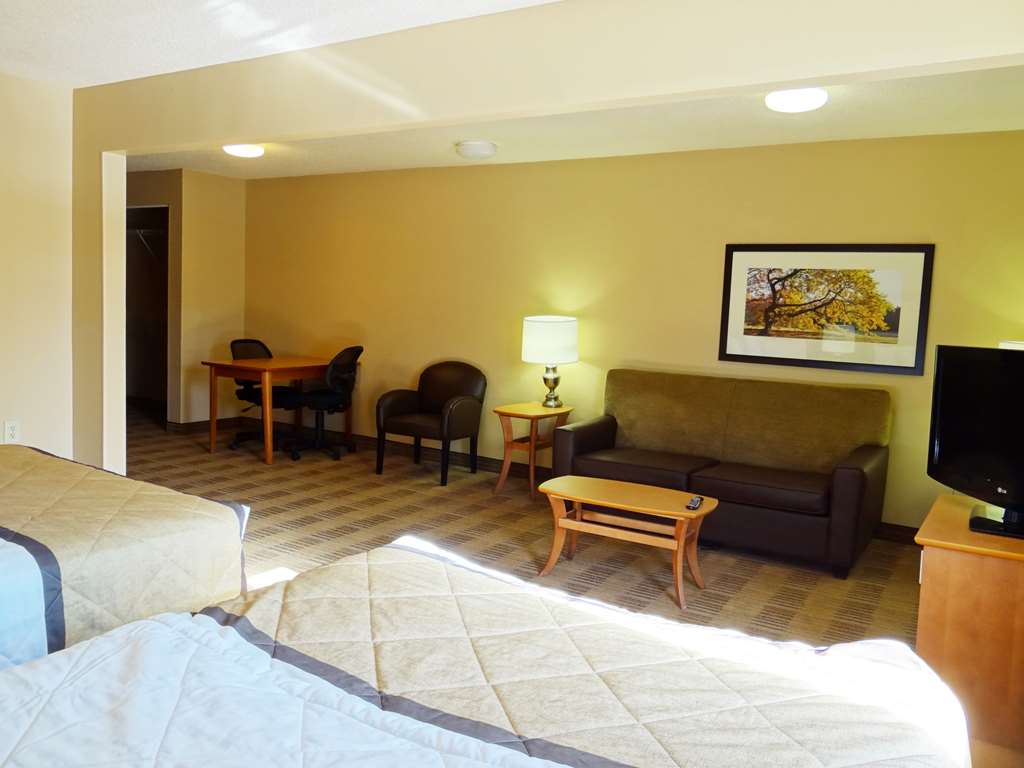 Candlewood Suites Jacksonville Southpoint - photo 19