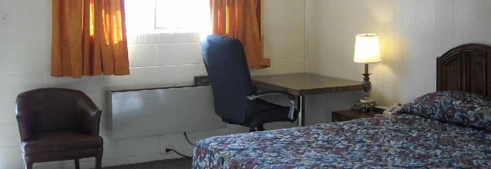 Stardust Motel and Suites El Dorado KS - photo 4