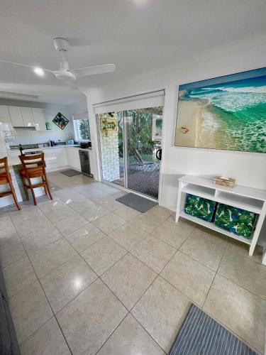 The Palms Beach House — 4-Star Luxury Hotel in Pottsville, Australia