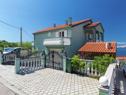 Superb Apartment in Senj Lika Karlovac With Private Pool — 4-Star Luxury Hotel in Senj, Croatia
