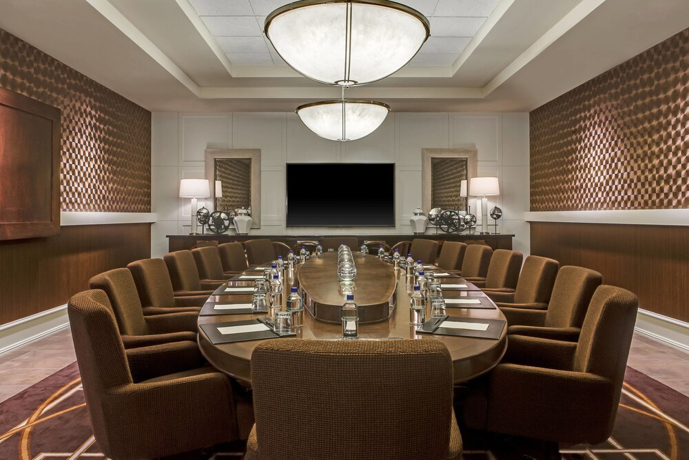 Sheraton Overland Park Hotel at the Convention Center - photo 30