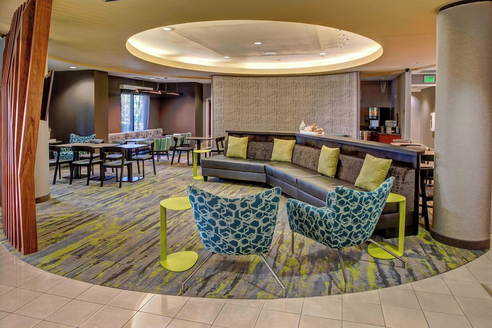SpringHill Suites by Marriott Naples - carbon neutral hotel in Naples