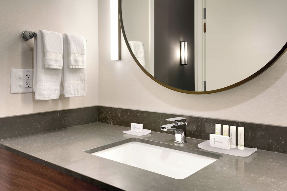 Fairfield Inn & Suites by Marriott Fort Smith - photo 14