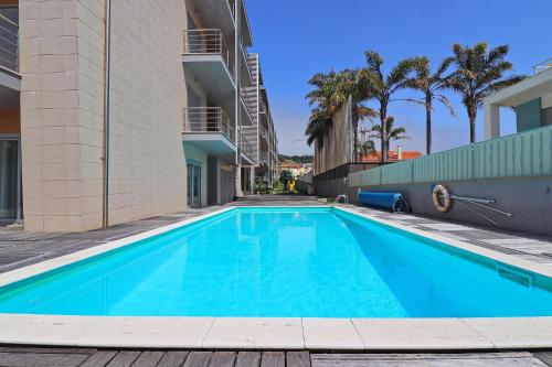 Baía Residence I Beach and Rest — 4-Star Luxury Hotel in Sao Martinho Do Porto, Portugal