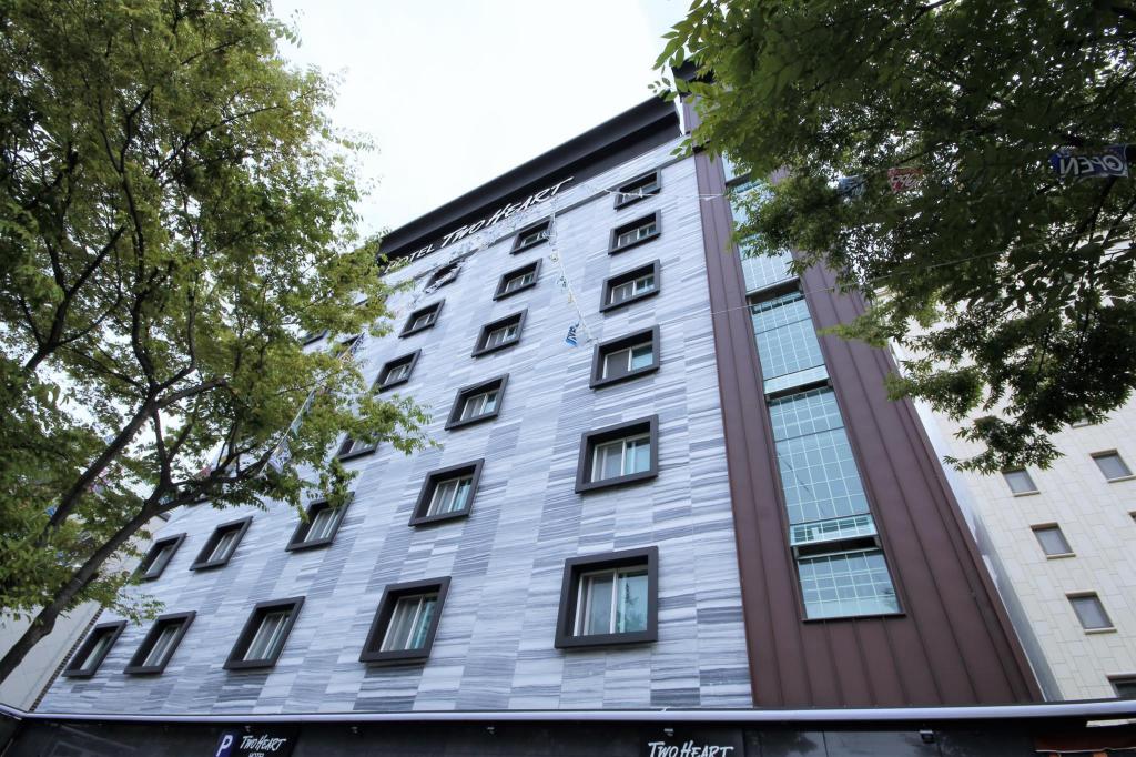 Two Heart Hotel Gimhae in Kimhae, South Korea