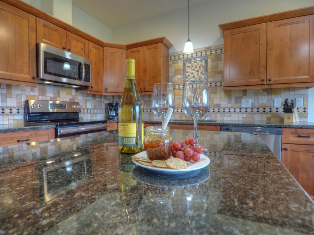 Coyote Ridge 4 Br Condo — 4-Star Luxury Hotel in Estes Park, United States