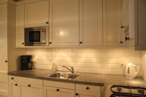 Bie Sien in Unknown City, Netherlands