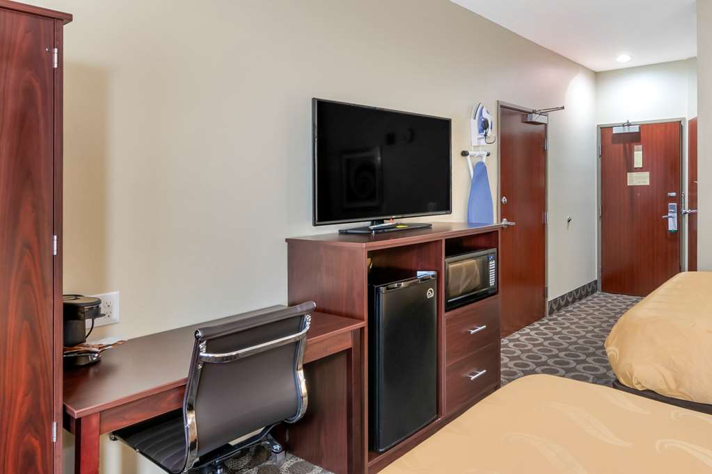 Quality Inn Overland Park Kansas City - photo 10