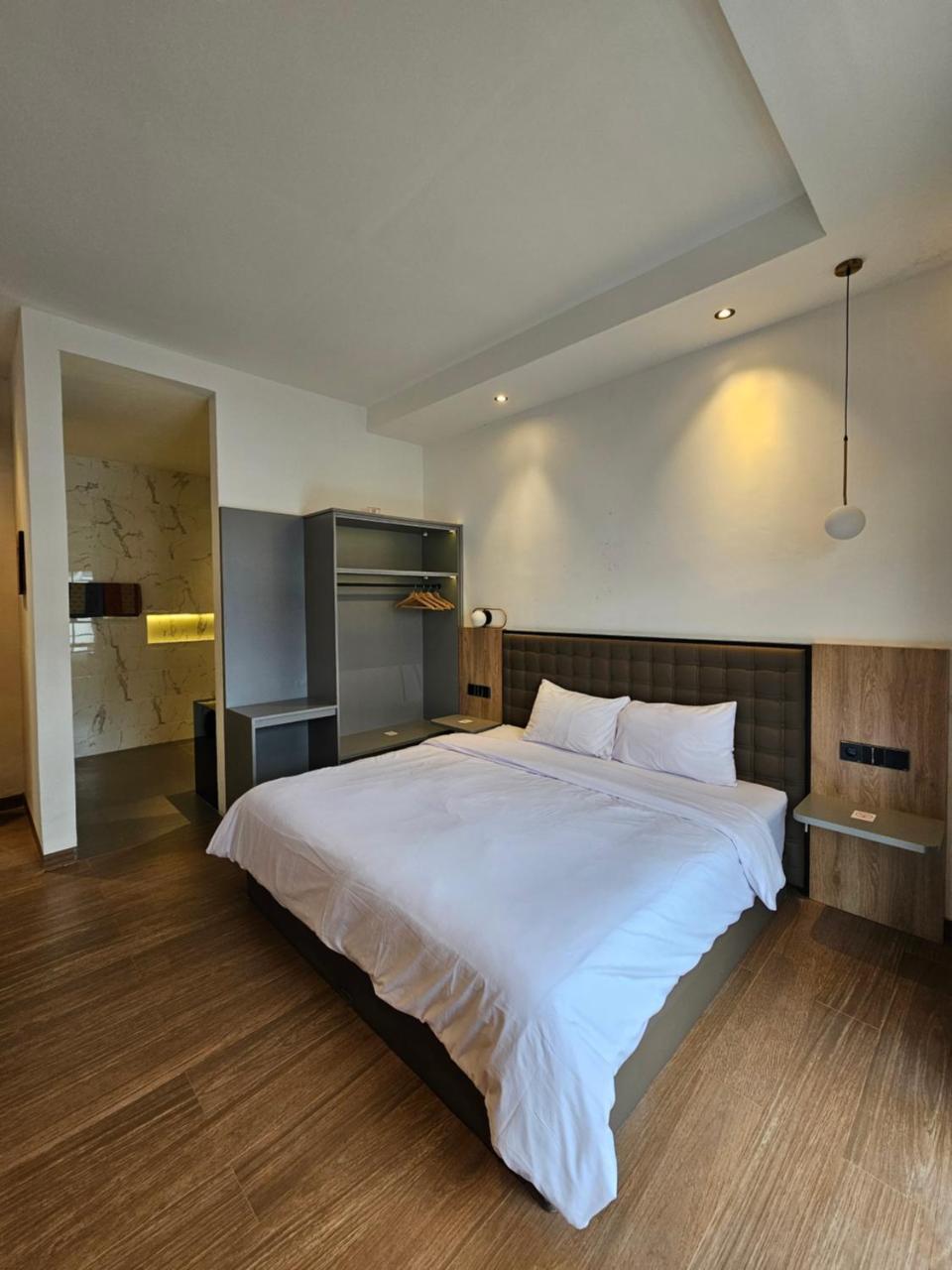 Akshaya Villa Sukabumi — 4-Star Luxury Hotel in Sukabumi, Indonesia