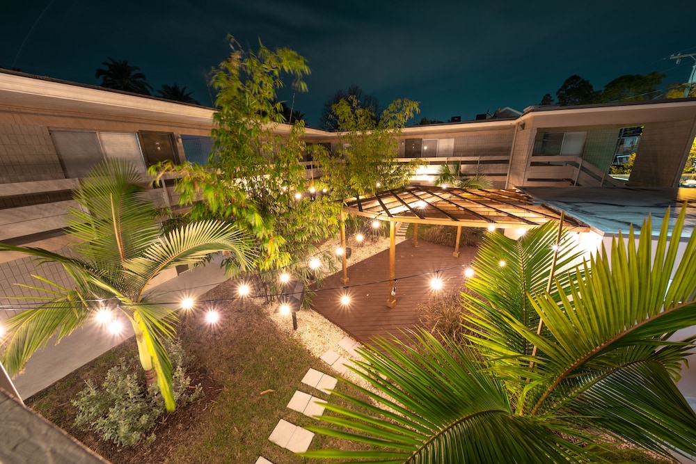 Stay Avenida Westshore - photo 27