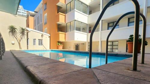 Melrose Apartment