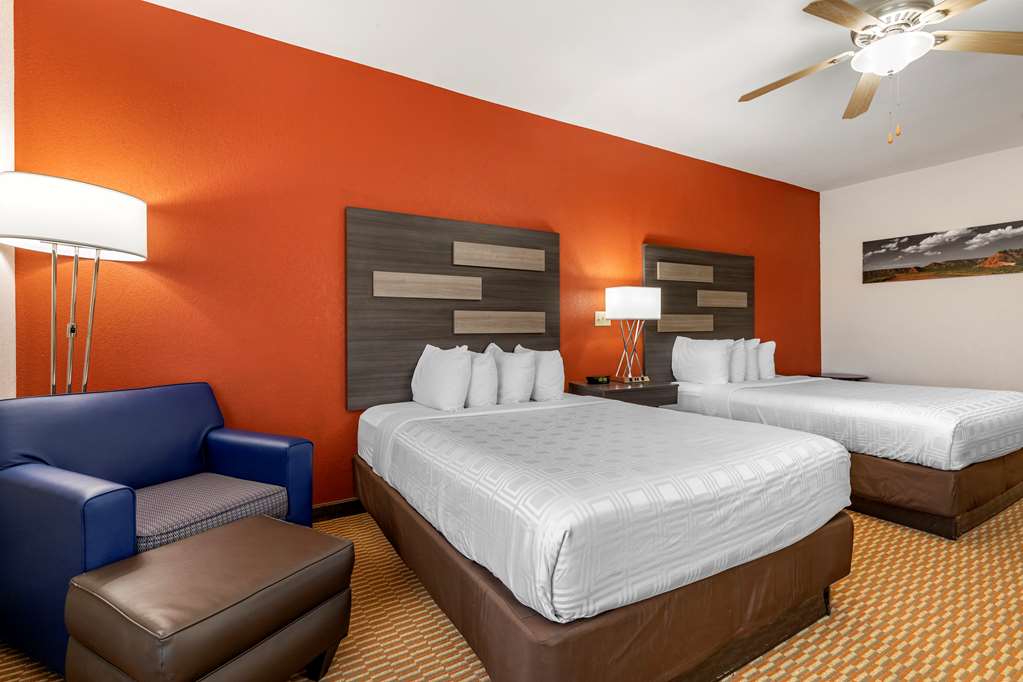 Best Western Palo Duro Canyon Inn & Suites - photo 10
