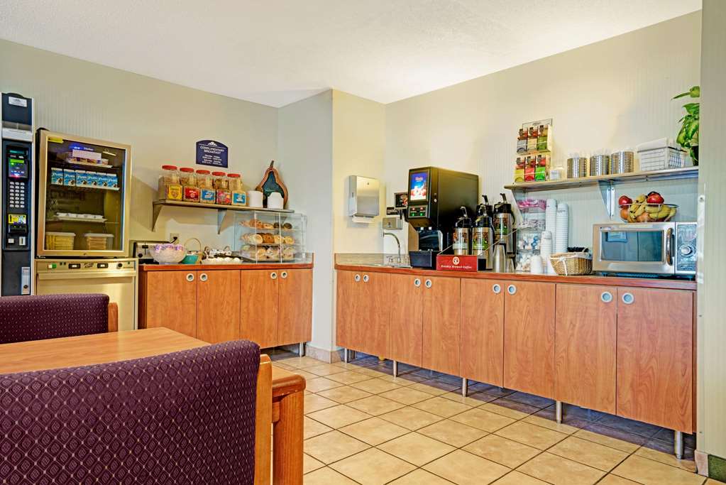 Microtel Inn & Suites by Wyndham Inver Grove Heights Minneap - photo 30