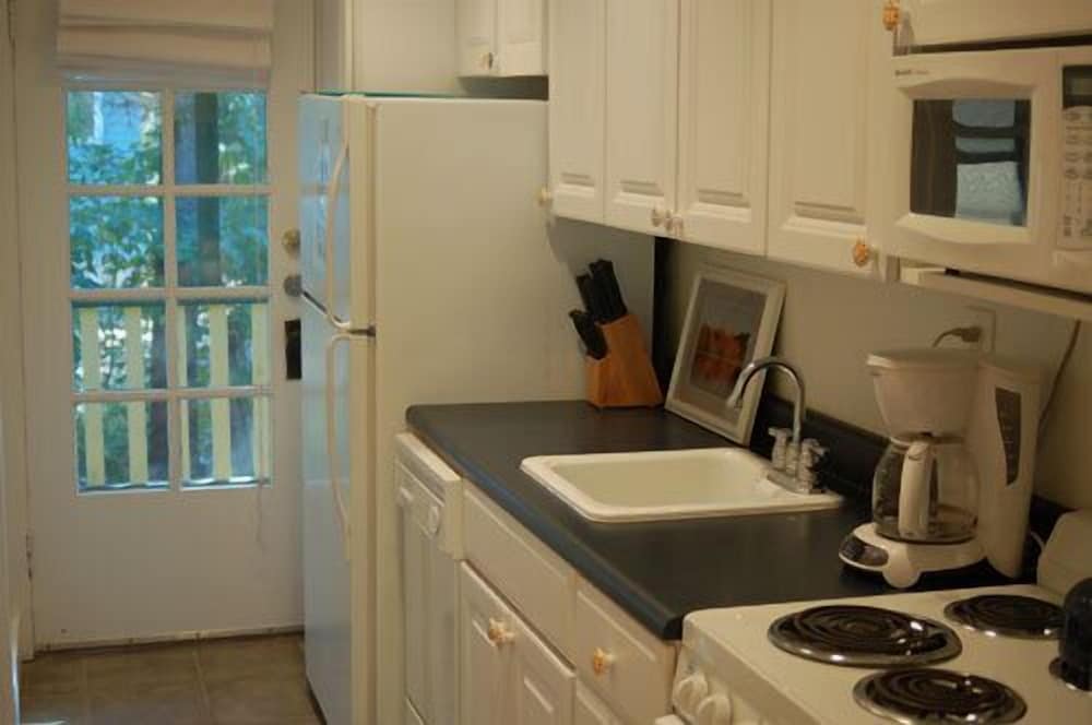 Fire Fly Resort - photo 42