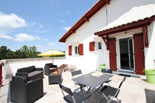 Haitzburua - carbon neutral hotel in Unknown City