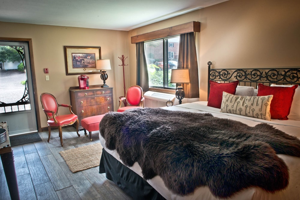 Maxwell Mansion - photo 19