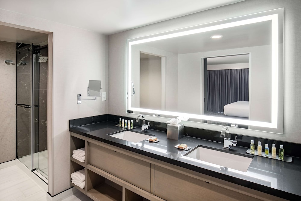 DoubleTree by Hilton Washington DC North Gaithersburg - photo 14