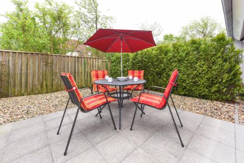 Ferienhaus Rote Bohne Uns Huus an t Küst in Esens, Germany