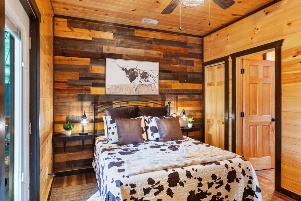 Mountain Majesty By Ghosal Luxury Lodging - photo 2
