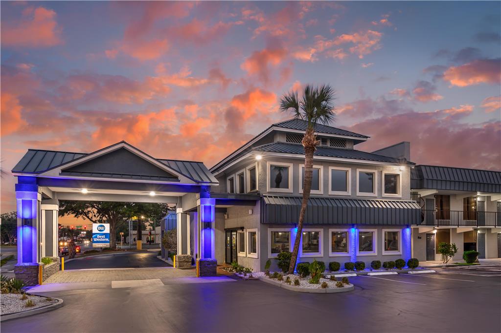 Best Western Central Inn — hotel in Savannah