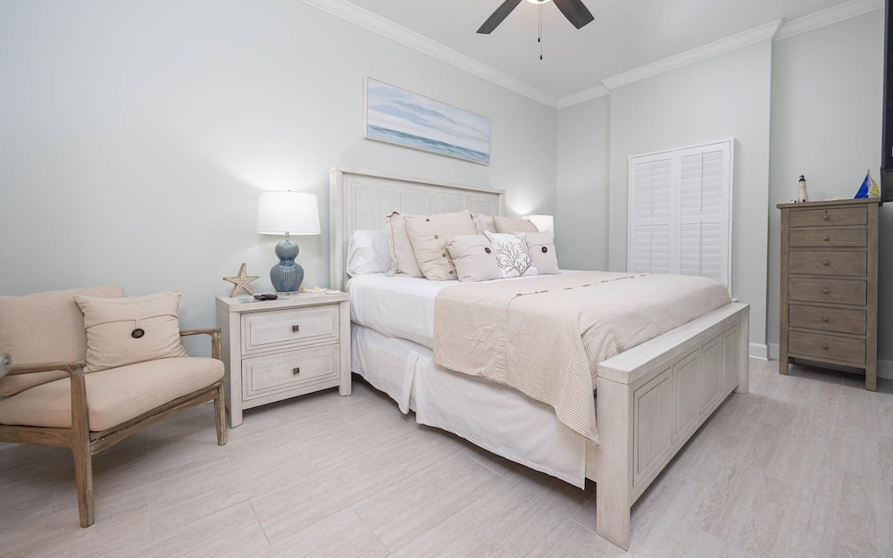 Phoenix Gulf Towers 1202 2 Bedroom Condo - photo 5