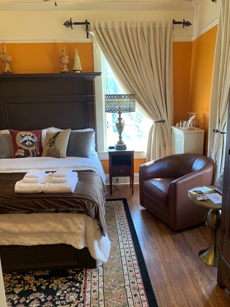 The Hygrade Inn - photo 7