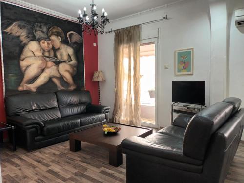 Stunning apartment in the heart of Athens — 4-Star Luxury Hotel in Athens, Greece