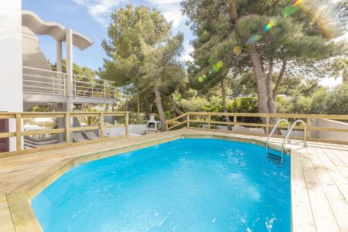 Villa Vela Bianca — 4-Star Luxury Hotel in Pizzo, Italy