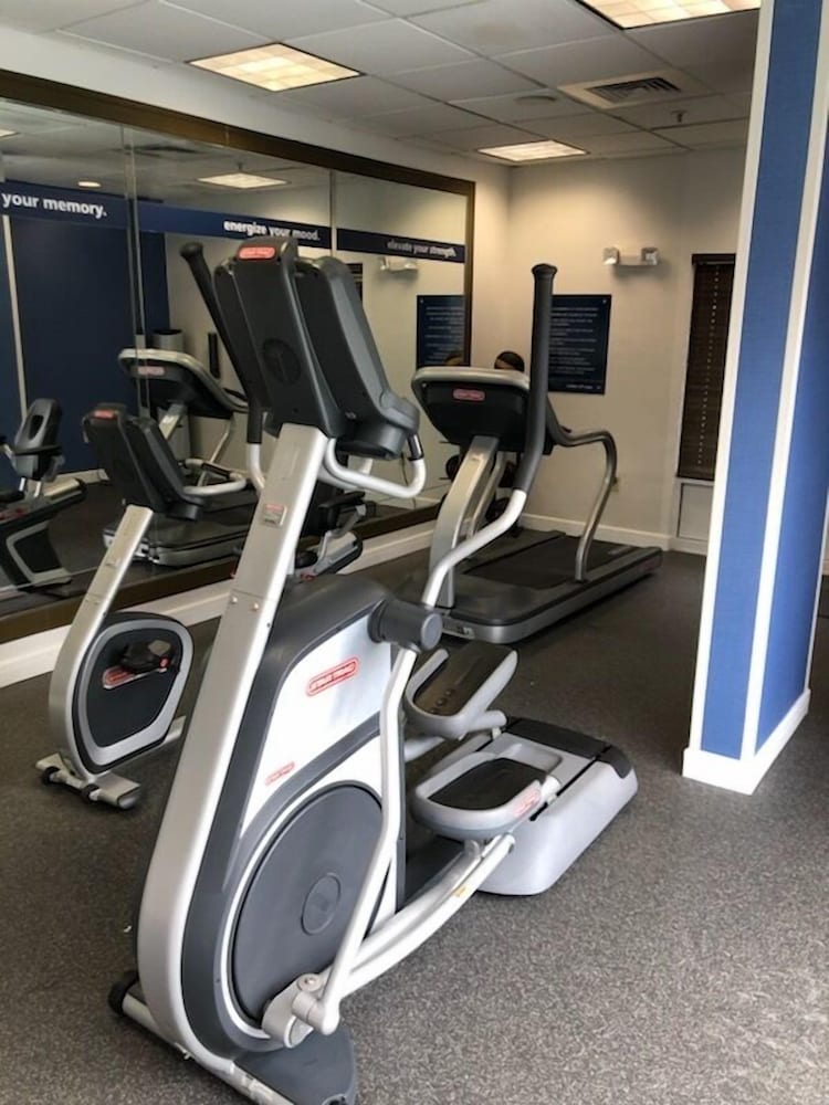 Hampton Inn Jacksonville East Regency Square - photo 19