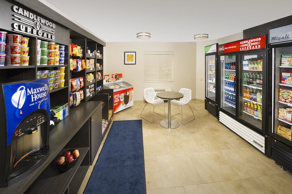 Candlewood Suites Richmond South by IHG - photo 45