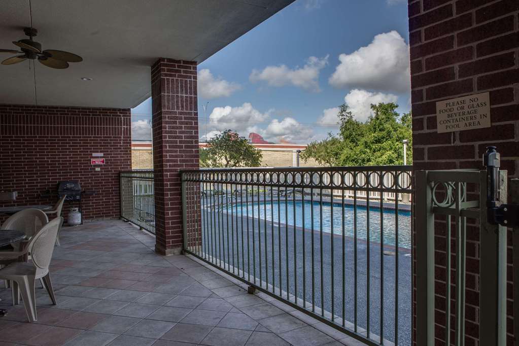 Country Inn & Suites by Radisson Harlingen TX - photo 23