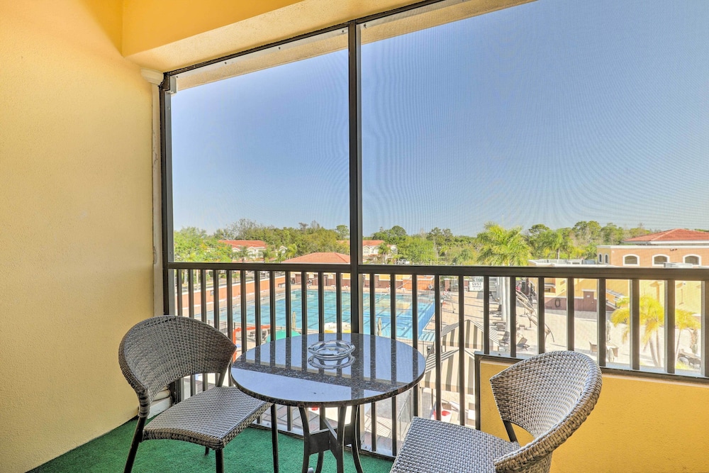 Upscale Unit in Private Golf Resort w Pool - photo 6