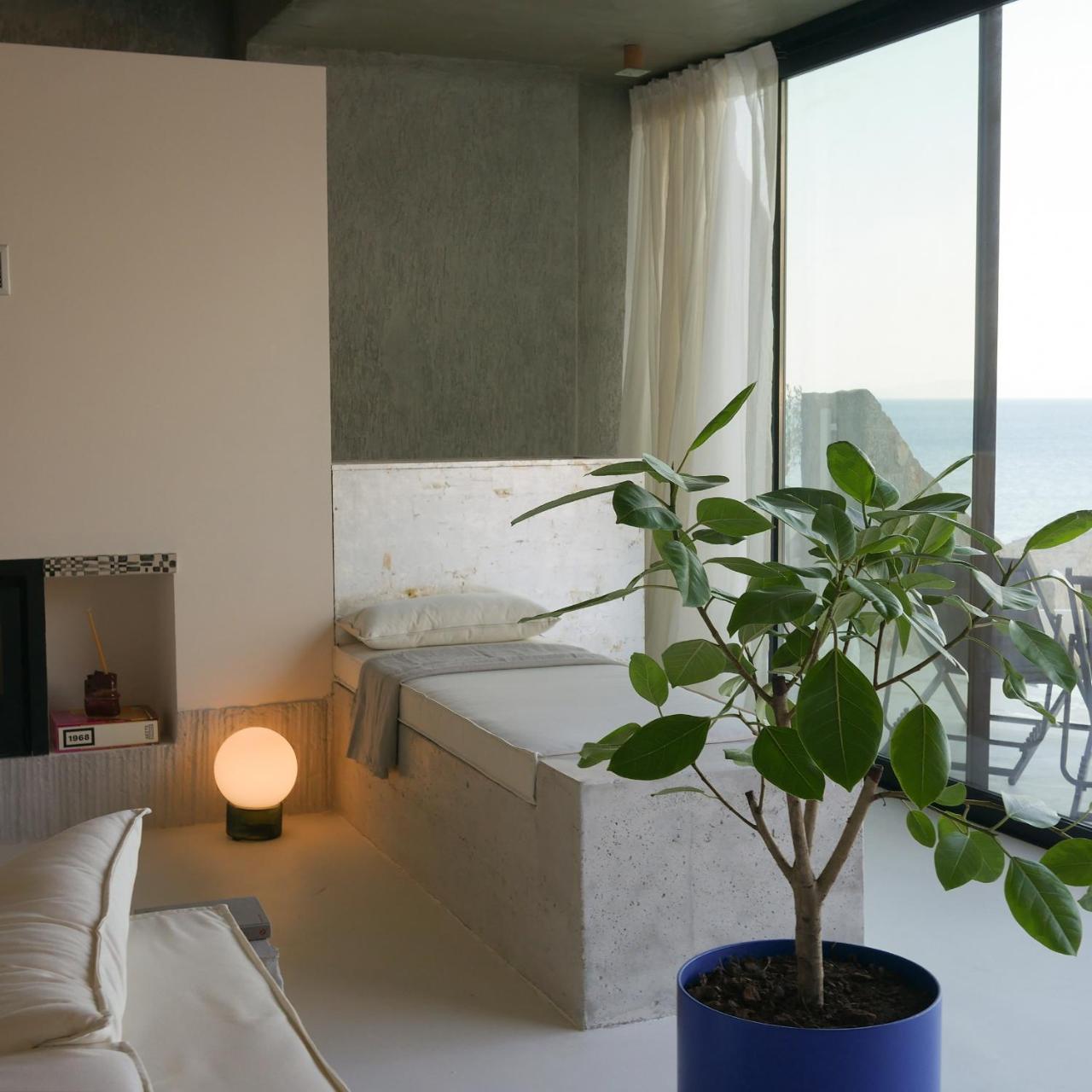 Laspi Petres in Korinthos, Greece