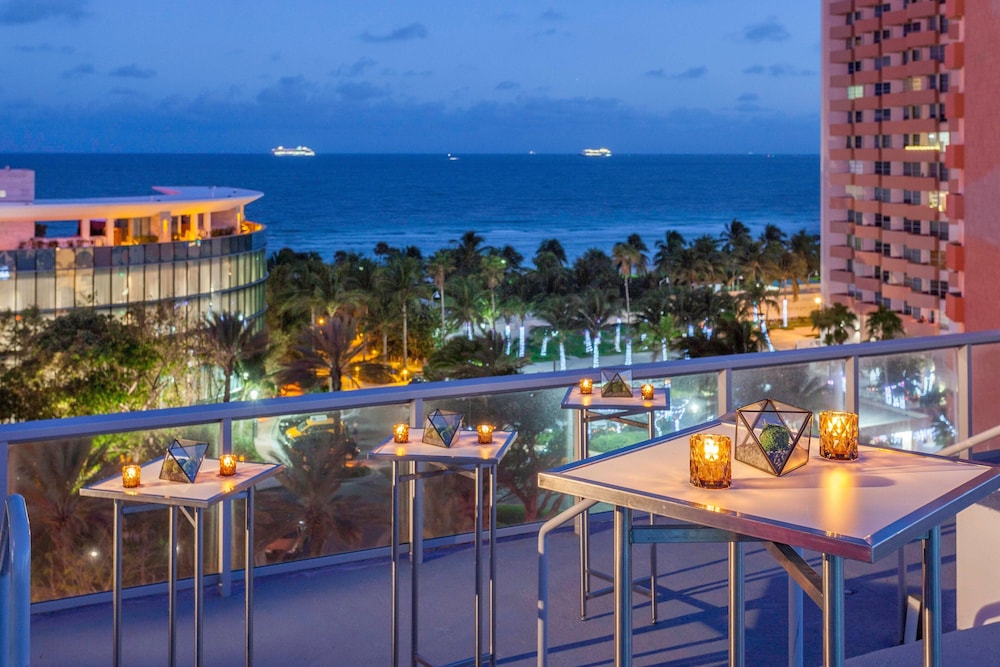 AC Hotel by Marriott Miami Beach - photo 2